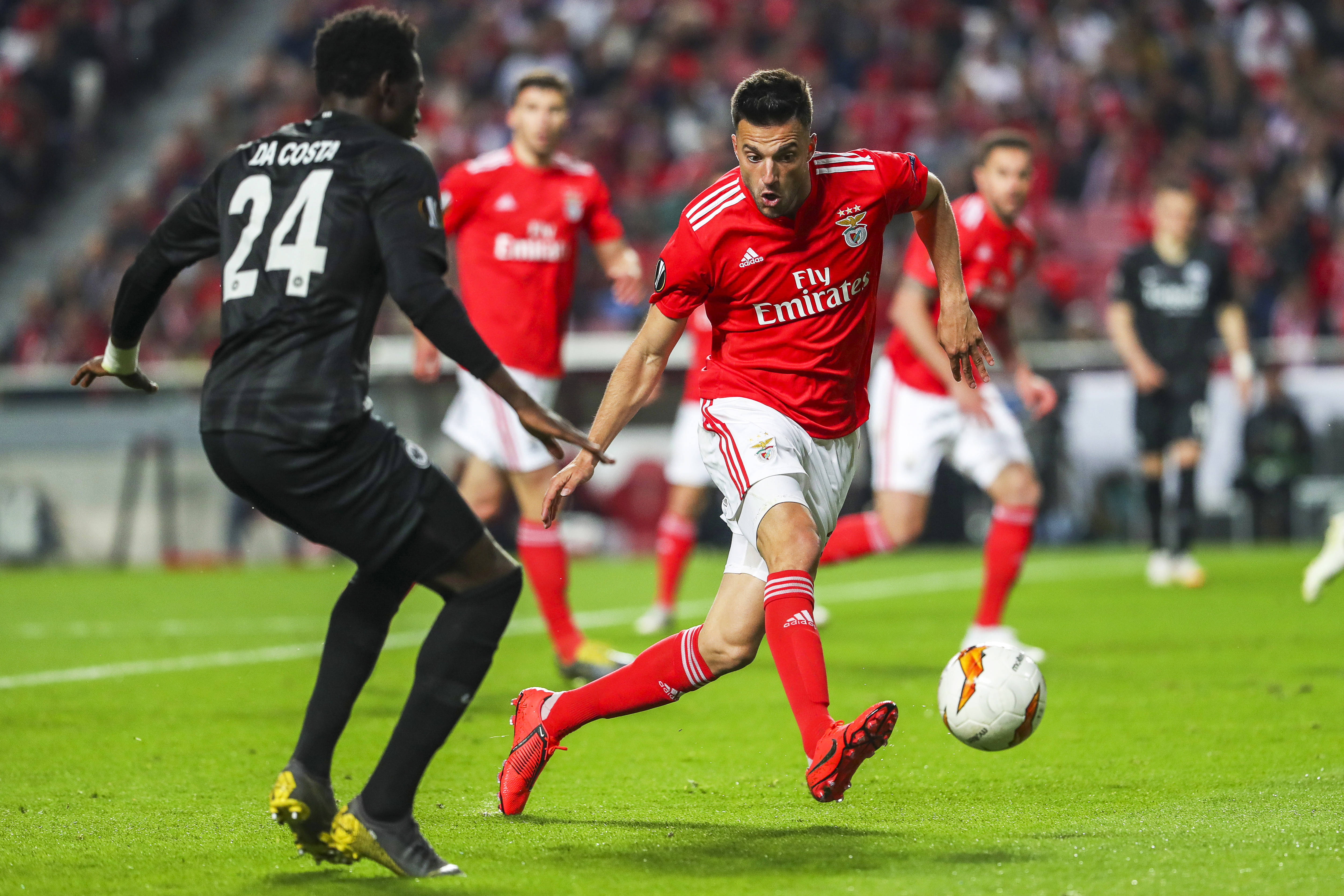 波鸿遭遇连败，降级风险加大的简单介绍