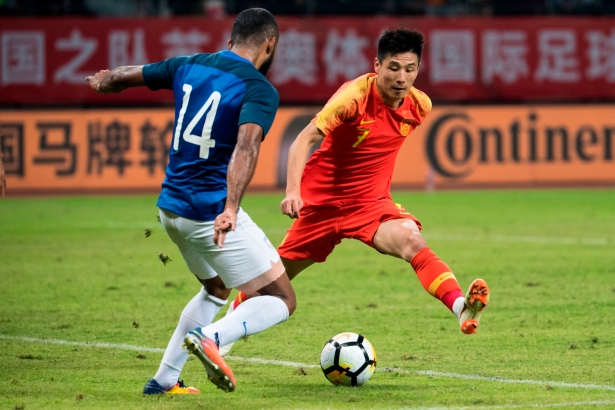 包含印度队全员拼尽全力，争取一线机会的词条