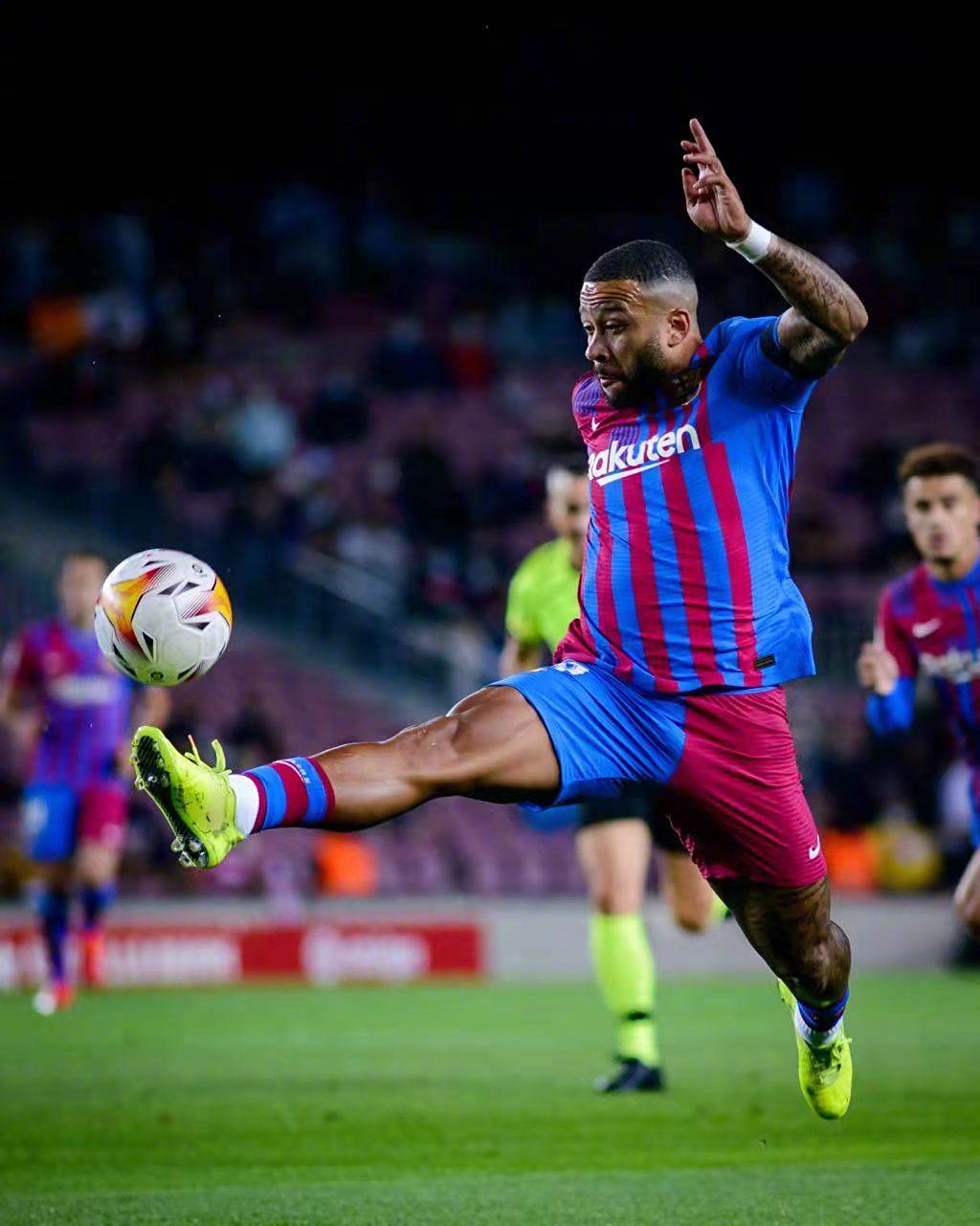 格拉纳达主场迎战对手，决心拿下比赛