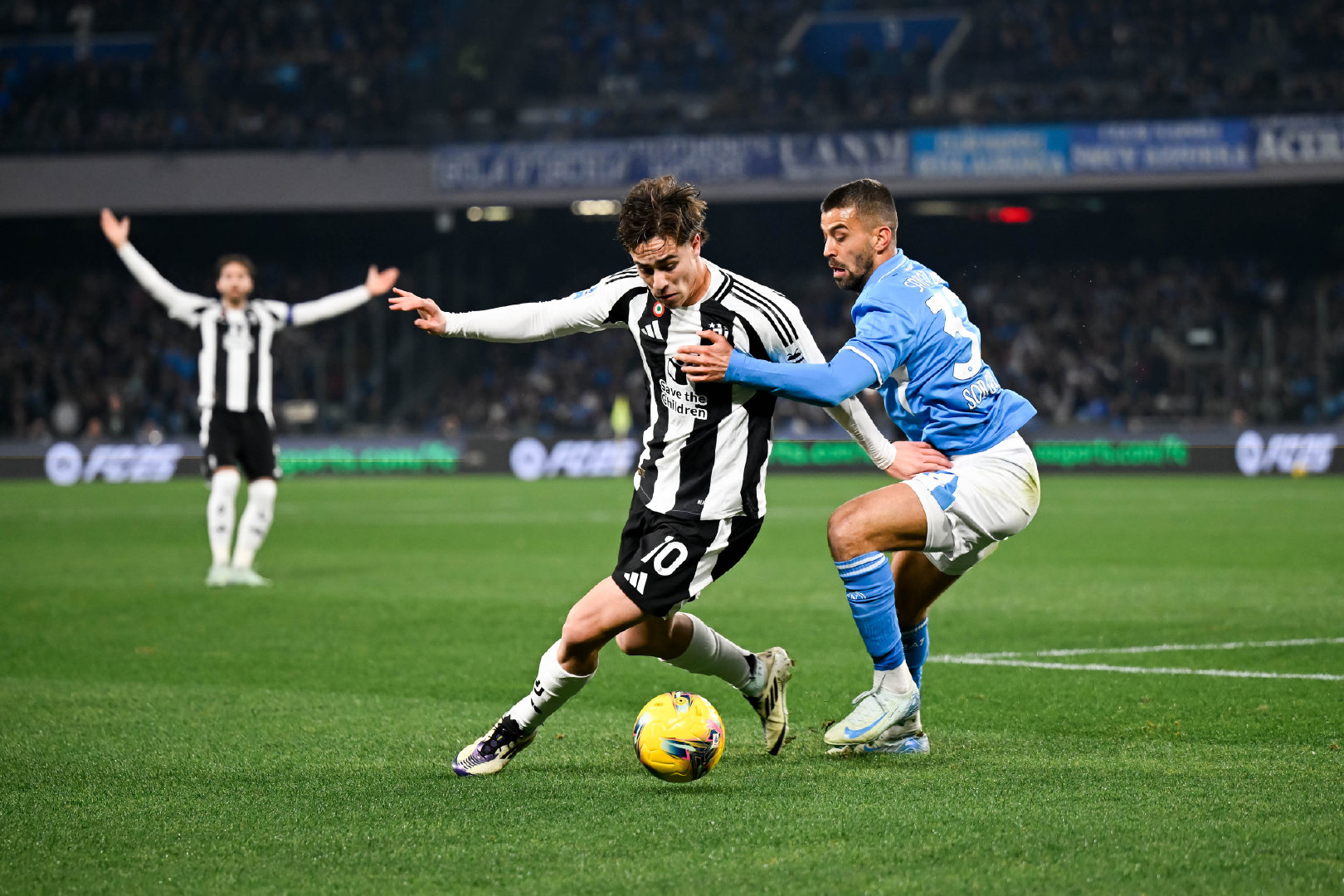 尤文图斯搏命抗争，晋级欧冠半决赛的简单介绍