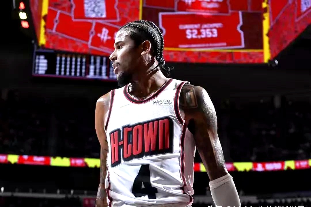 关于四川冲超雄心迸发，豪取客场三分的信息