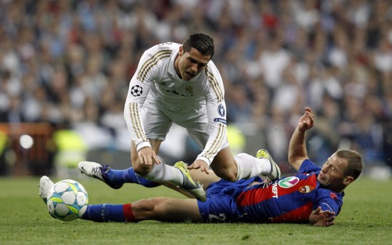 C罗遭遇杜兰特不敌，意甲局势紧张