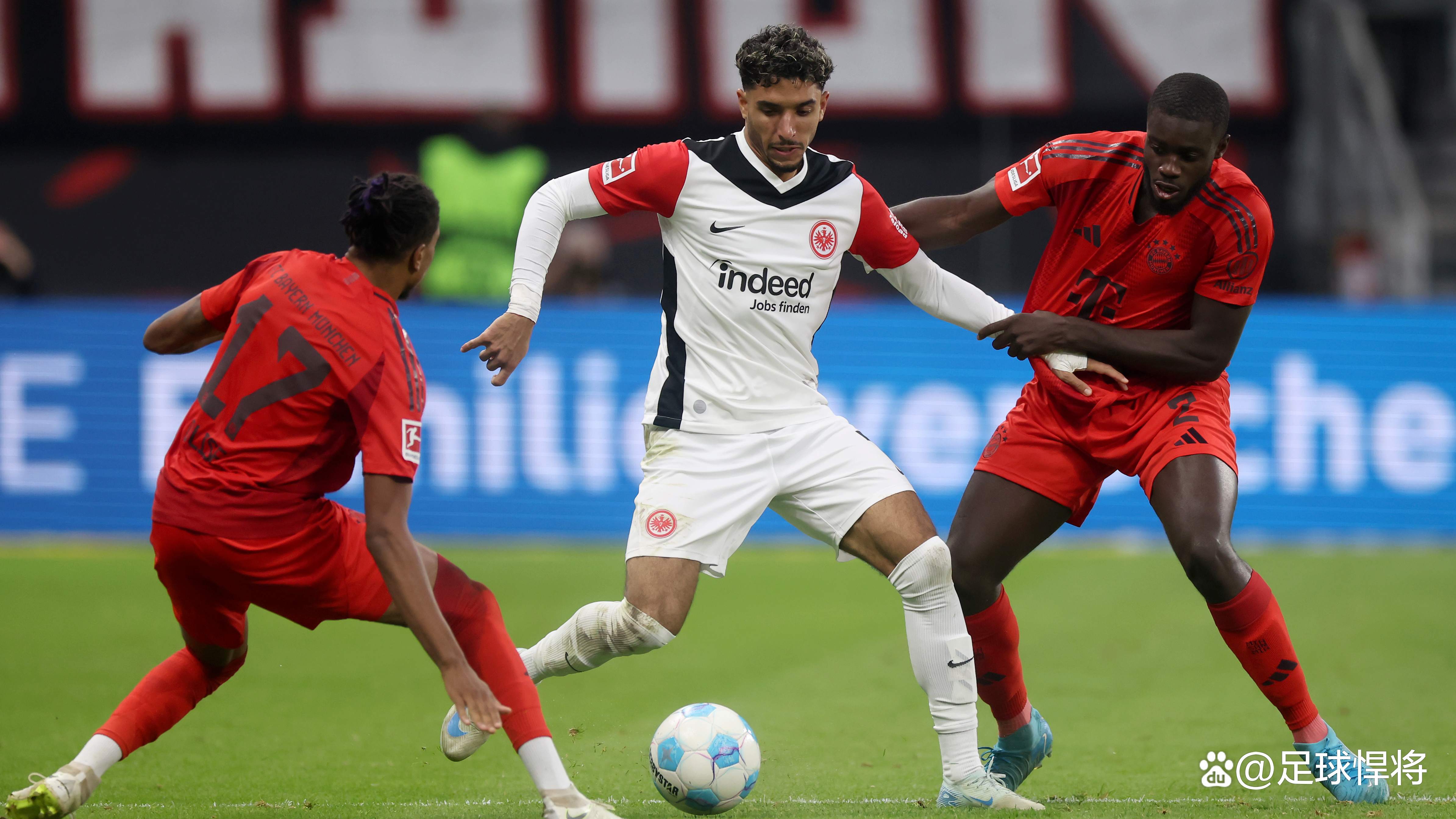 拜仁慕尼黑获胜，成功晋级亚冠淘汰赛