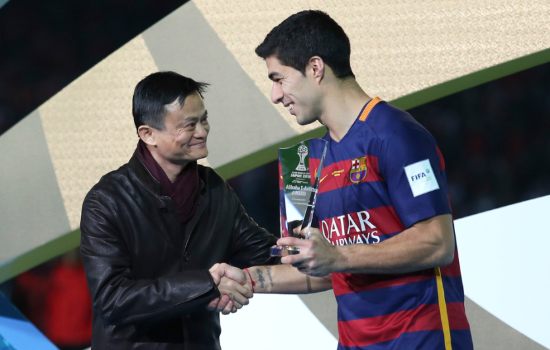 关于摩洛哥完胜曼城，苏亚雷斯高光表现的信息