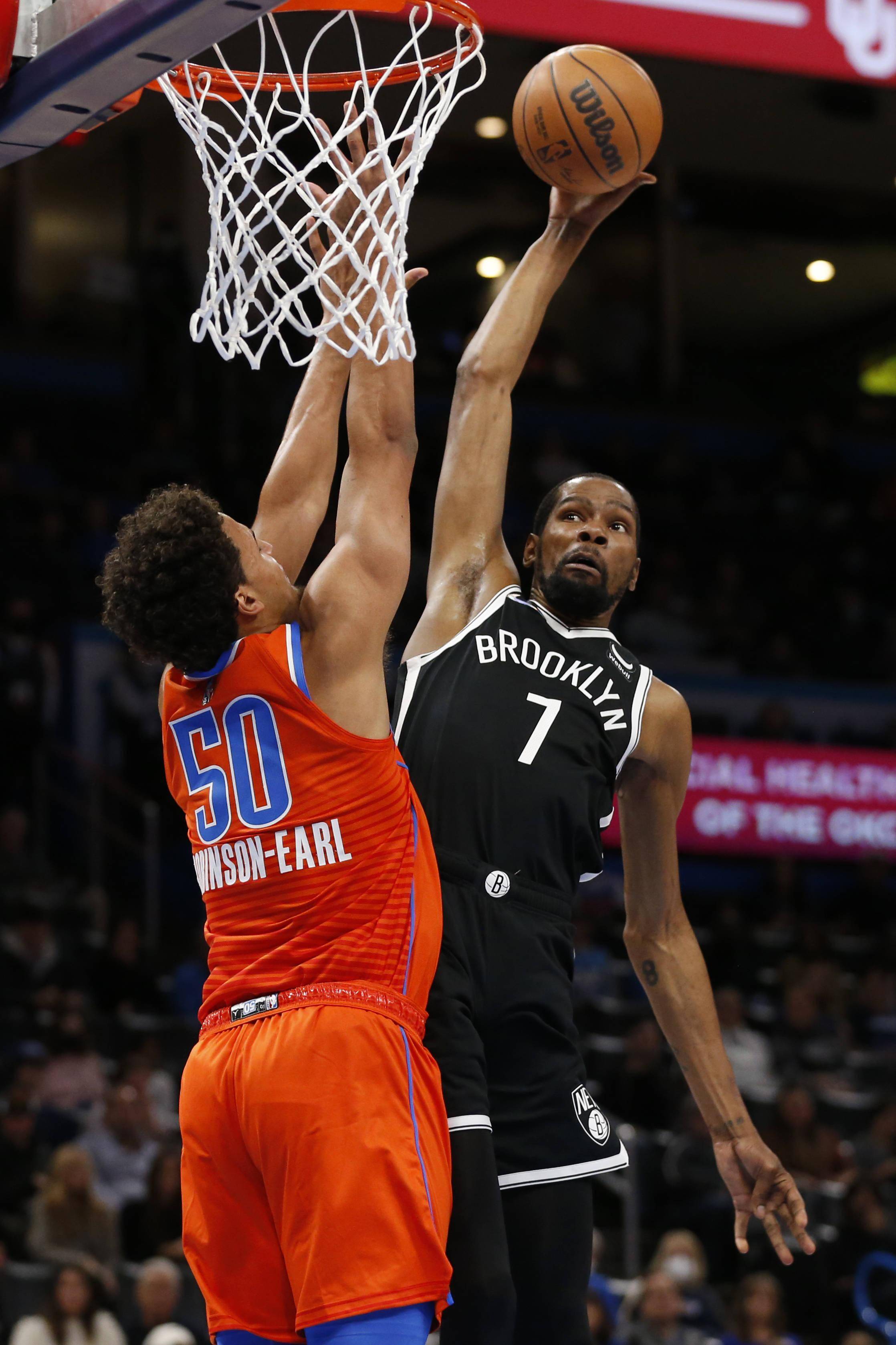 凯尔特人B队翻盘意大利男篮，乔治·希尔打破历史纪录的简单介绍