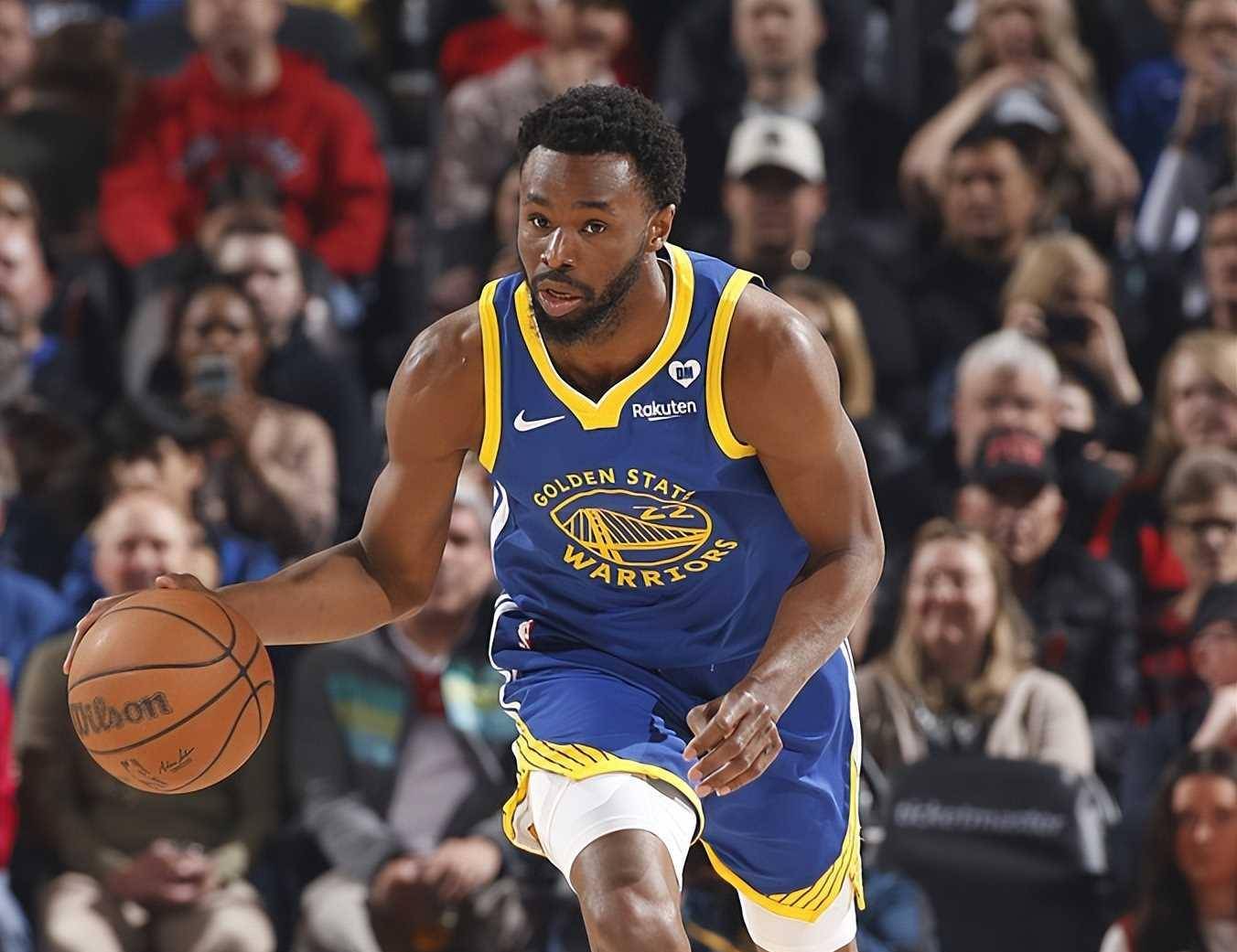 开拓者逆转黄蜂保住希望