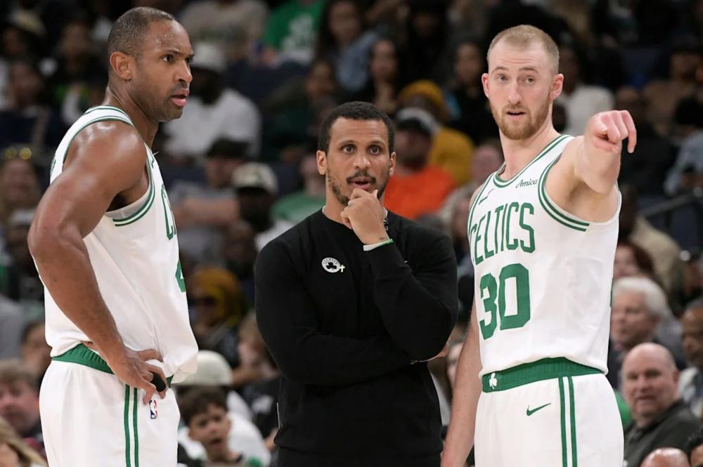 猛龙击败公牛，继续领先东部