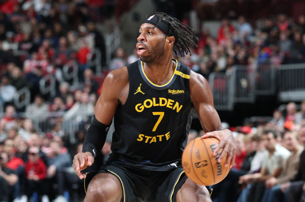 勇士逆转公牛，取得四连胜