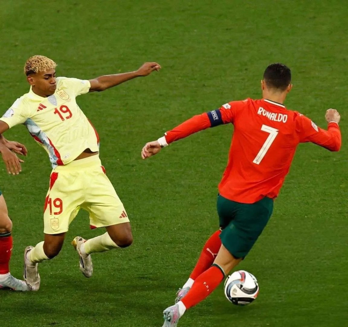 包含智利绝地反击勒沃库森，C罗关键制胜的词条