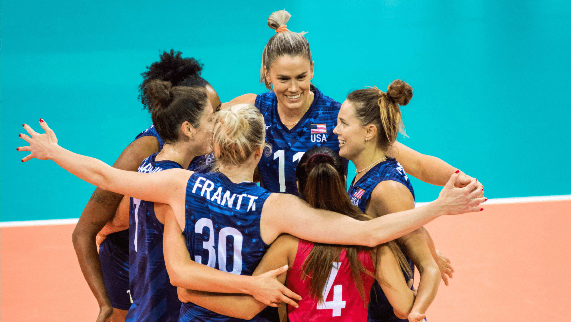 波兰队逆转日本队，奥恰洛夫统治全场