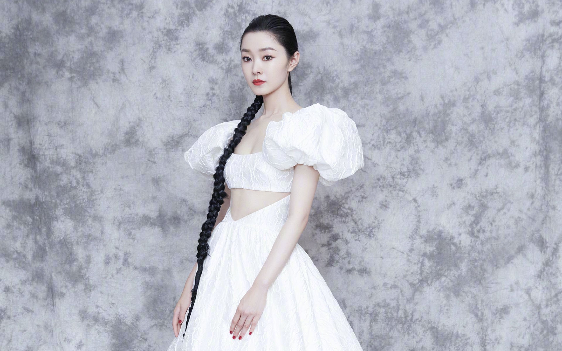 意甲巅峰对决，贝林厄姆一剑封喉定义巨星价值