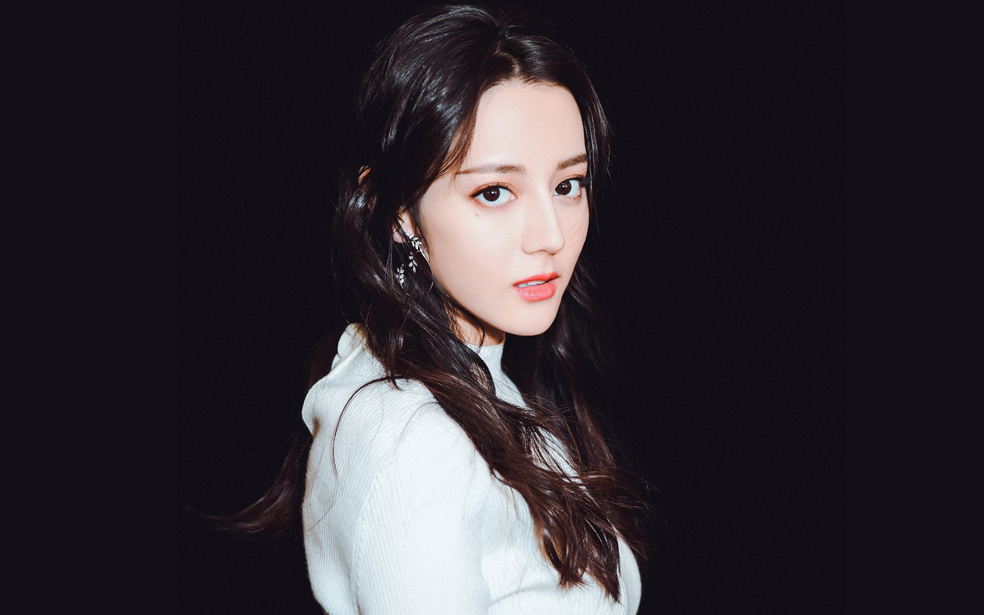 塞内加尔爆冷淘汰德国，阿坎吉数据全面爆炸引领历史性胜利