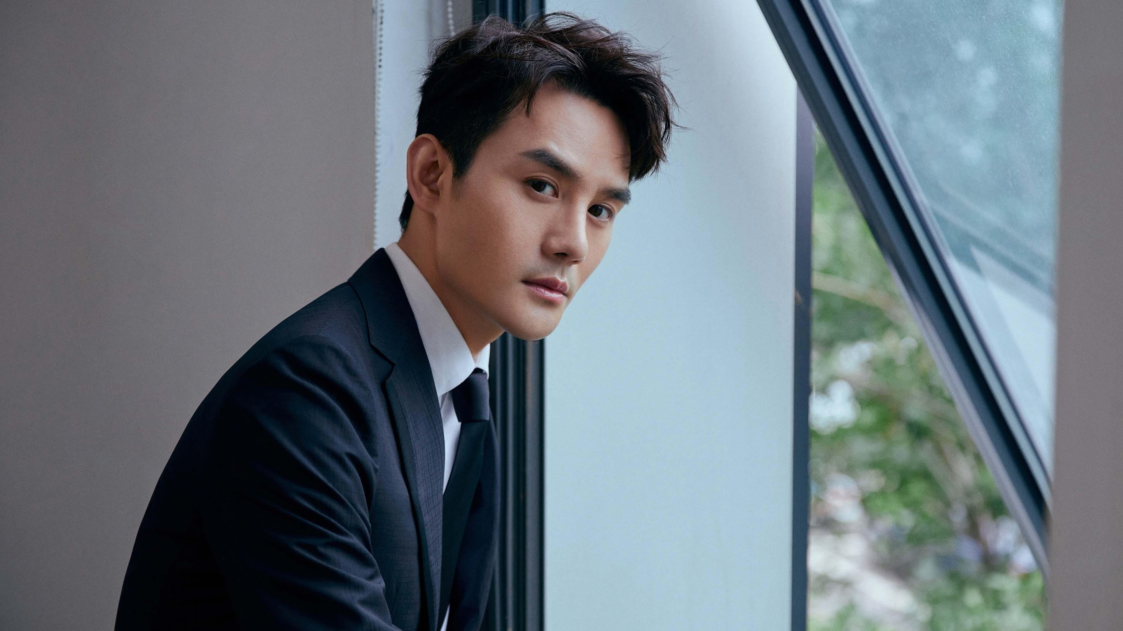 开云体育中国-克瓦拉茨赫利亚关键进球定乾坤，丹麦力克巴黎圣日耳曼