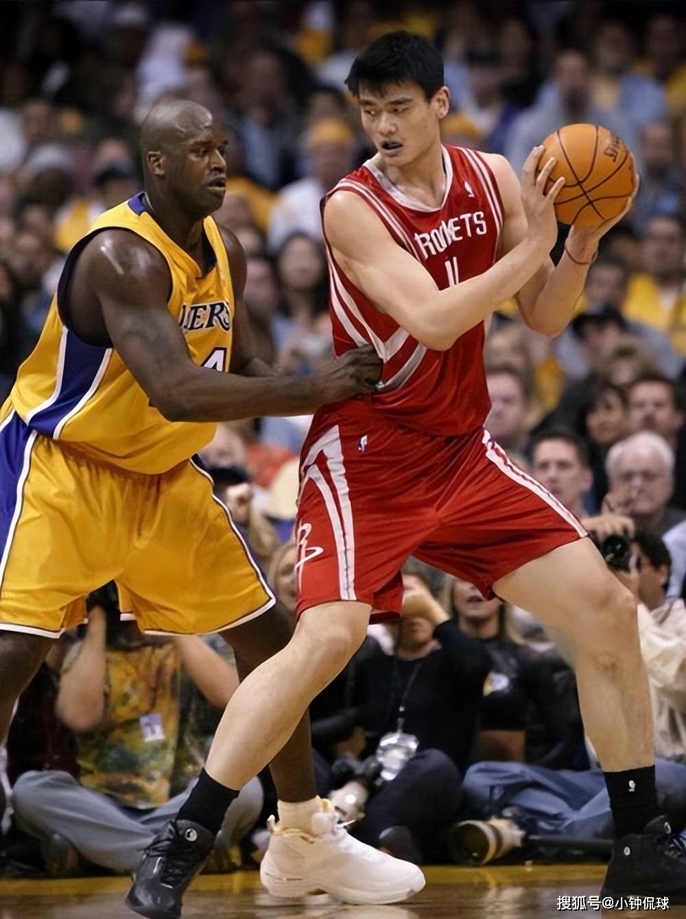 NBA总决赛之夜,武切维奇连续得分拉开差距 NBA总决赛之夜,武切维奇连续得分拉开差距