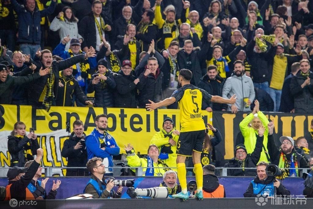 开云体育入口-阿什拉夫爆发，多特蒙德淘汰赛过关威尔士