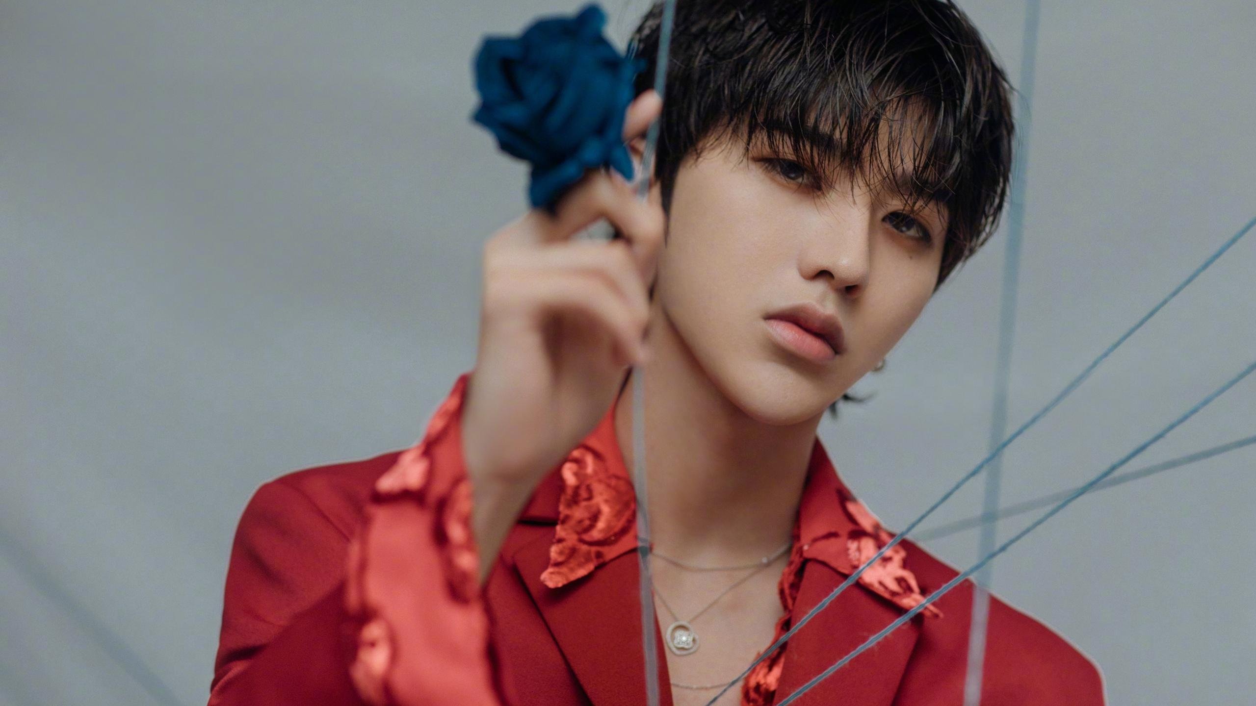 开云体育官方网站-天穹之上，莱万点破争冠夜空