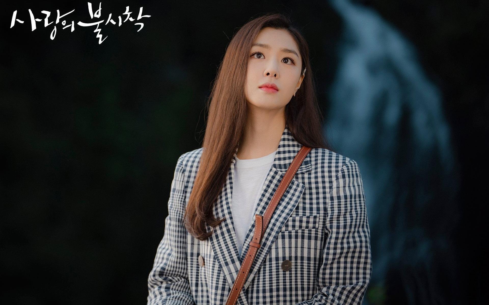 曼联强势冲垮克罗地亚,三笘薰化身关键先生